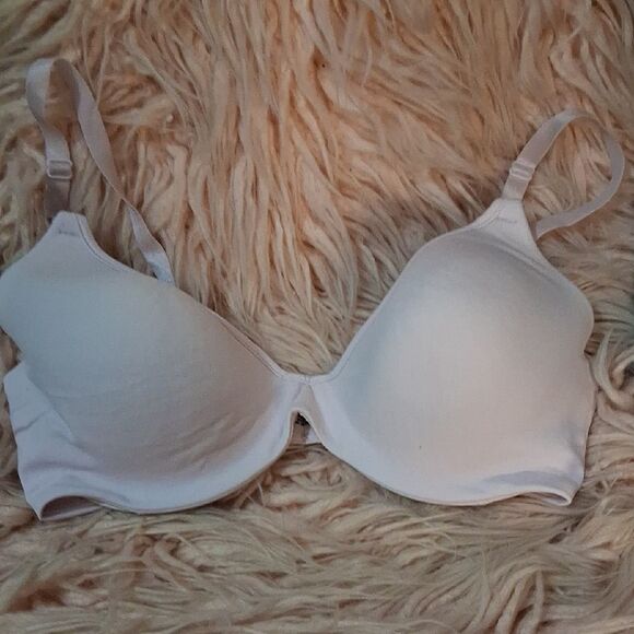 Barely There Light Pink Underwire Bra Size 36D - Picture 1 of 6